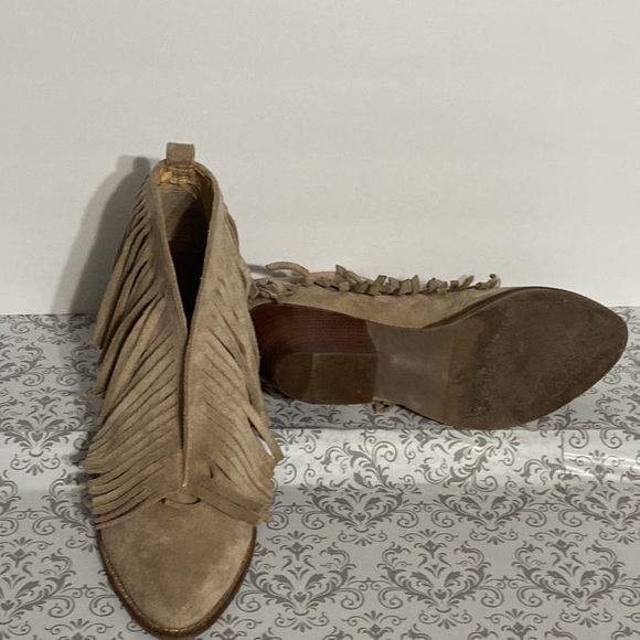 Coconuts by Metisse booties ,size8.5 M - Picture 3 of 7